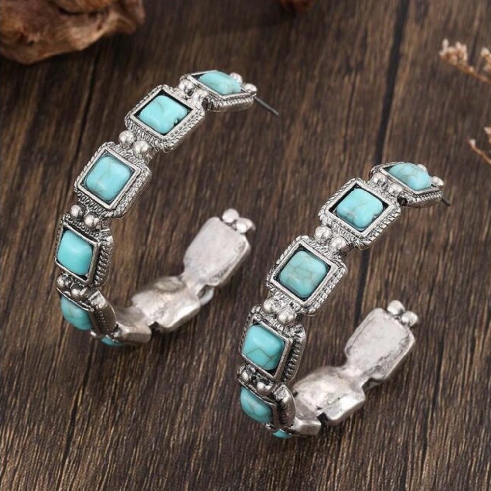 NWOT Silver and Turquoise Hoop Earrings